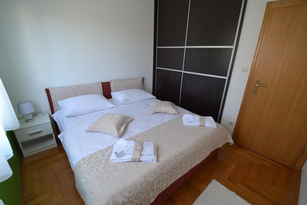 Apartments Magdalena Stobreč Eksteriør billede